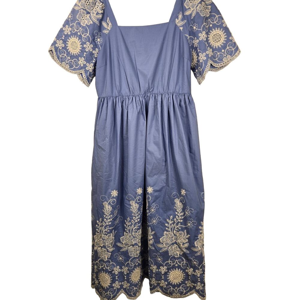 Solitaire Embroidered dress L Blue Square Neck Smocked Pockets Cottage peasant